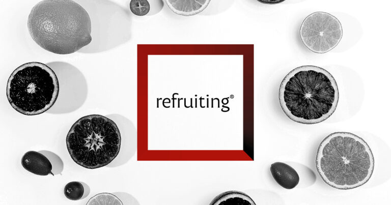 Diseño con logo de Refruiting